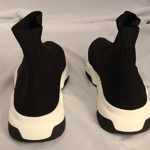 Speed High-Top Sock Sneakers - Picture 6 of 8